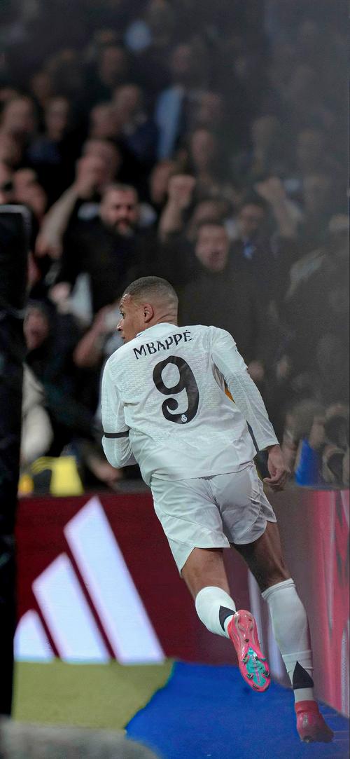 西媒：拉波尔塔、恩里克周五将就“内格雷拉案”出庭作证