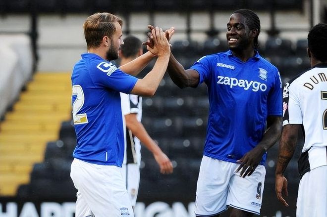 热议成都平广岛：联赛亚冠都蛮硬；租德尔加多需下载反诈app