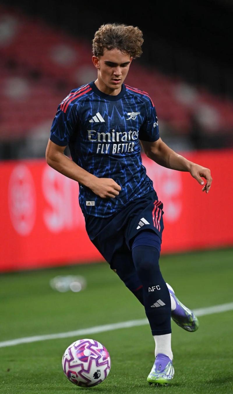 葡媒：鲁伊-科斯塔即将连任本菲卡主席，竞争对手已承认败选