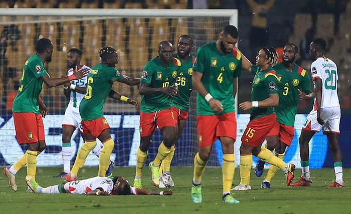 格局！吕文君社媒：不只是海港的三连冠，更是上海的三连冠